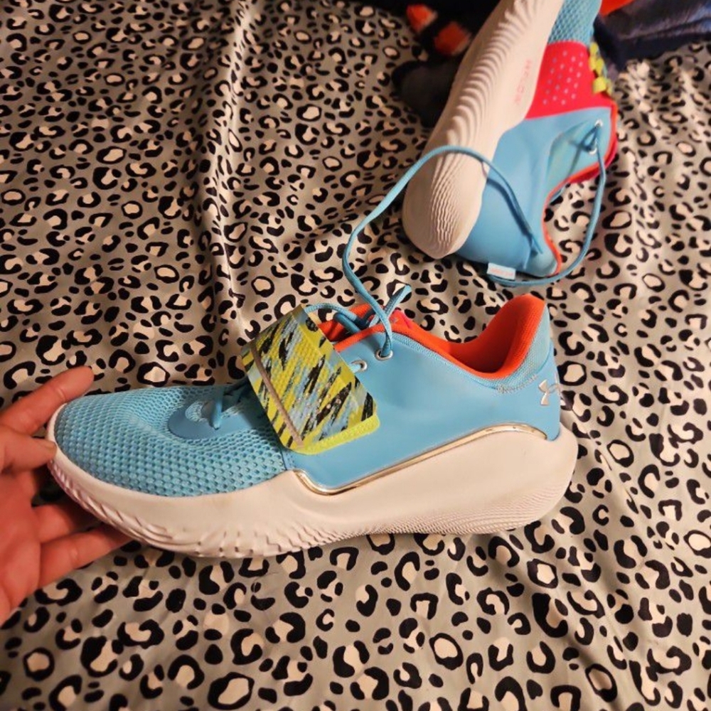 Sz 14 men's sneakers